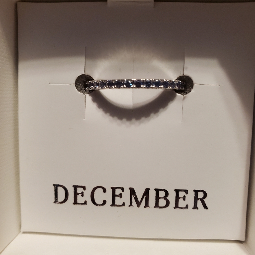 Chloe+Isabel birthstone stacking ring g